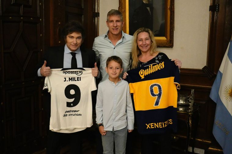 El presidente recibió al ex goleador Foto: gobierno