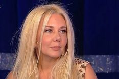 La excéntrica exesposa del Pájaro Caniggia hizo fuertes declaraciones con tono discriminatorio sobre la vida íntima del padre de sus hijos.