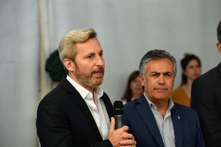 Frigerio y Cornejo, dos que firmaron la carta. Foto: Foto: ALF PONCE/MDZ