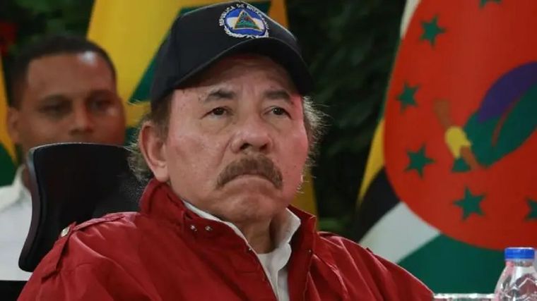 Daniel Ortega opera una lucrativa red en torno a la migración ilegal a Estados Unidos. Foto: GETTY IMAGES