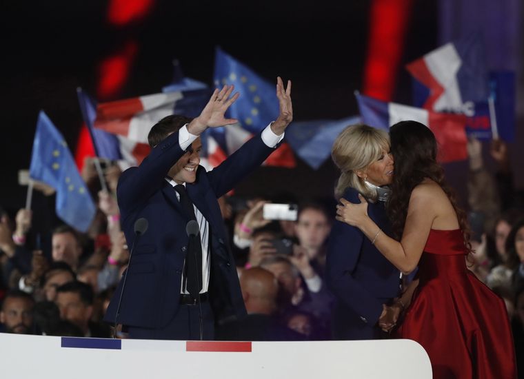 El presidente Macron festejando su reelección Foto: EFE