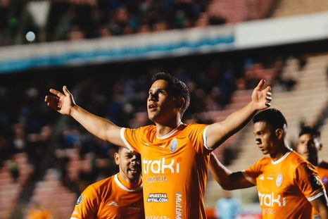 El ex River Flabián Londoño anotó el gol del empate ante Bolívar y aparece como la principal amenaza para la Lepra. El ex River Flabián Londoño anotó el gol del empate ante Bolívar y aparece como la principal amenaza para la Lepra.