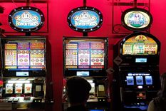 El IPJyC cambió el reglamento para aumentar los premios que entregan los tragamonedas del Casino de Mendoza. Foto: Imagen ilustrativa