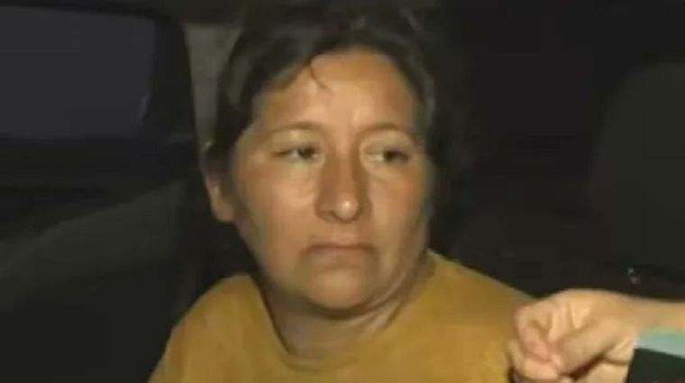 Laudelina Peña fue trasladada desde un hotel de Corrientes bajo una lluvia de piedras Foto: redes sociales.