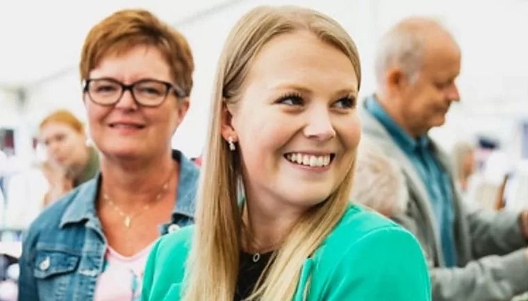 Maren Grøthe fue elegida miembro de la asamblea nacional noruega con tan solo 20 años