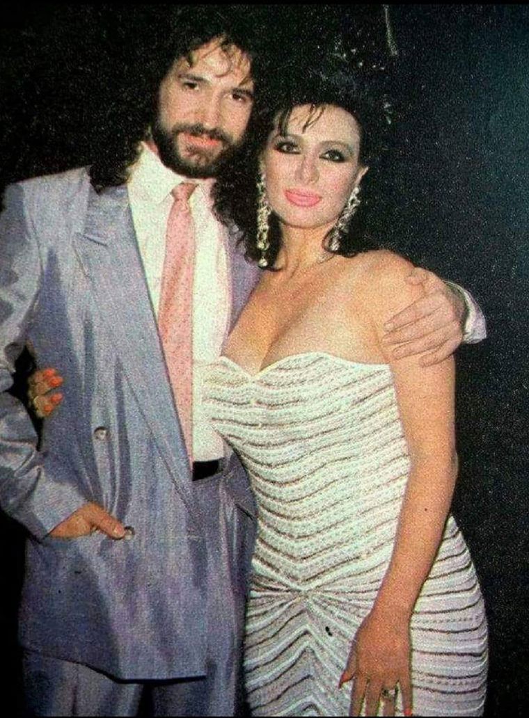 Marco Antonio Solís y su primera esposa Beatriz Adriana Foto: Instagram