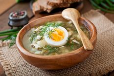 La sopa de huevo es un clásico que encontrarás en casi todos los menús de comida china.