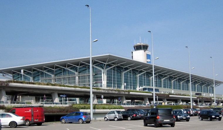 El aeropuerto fue evacuado preventivamente. Foto: Wikipedia.