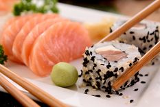 la receta definitiva en simples pasos: ¿como hacer sushi casero?