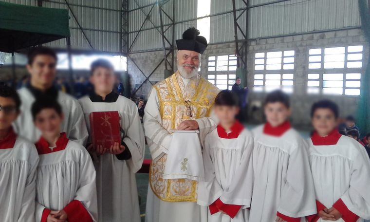 El sacerdote Sidders está acusado de abuso y de perversas prácticas con sus alumnos