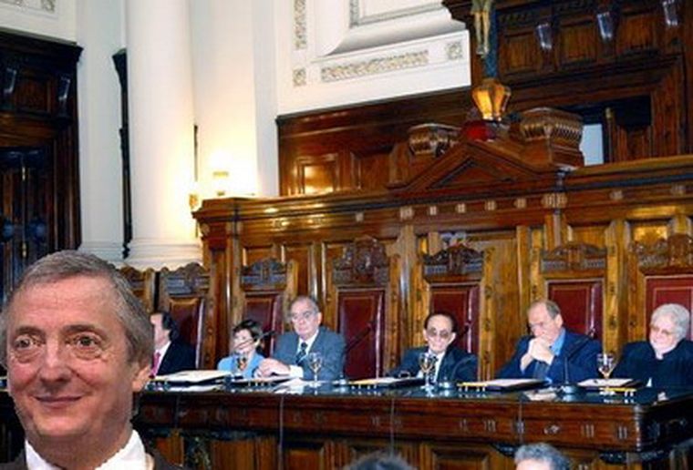 Kirchner finalmente bajó los decibeles contra la Corte. Foto: MDZ