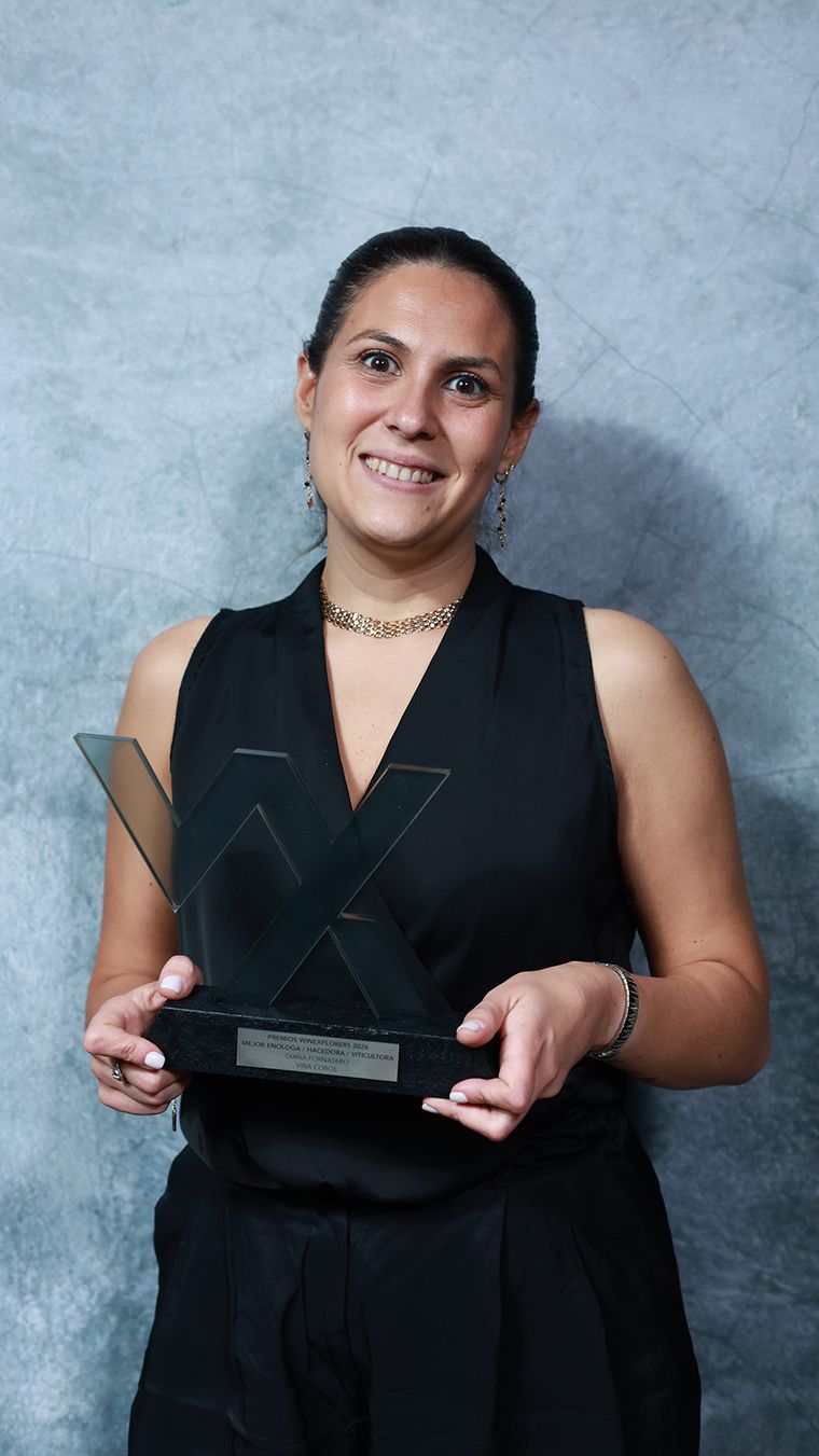 (Diana Fornasero, Viña Cobos ) - Mejor Enóloga - Hacedora - Viticultora (Diana Fornasero, Viña Cobos ) - Mejor Enóloga - Hacedora - Viticultora
