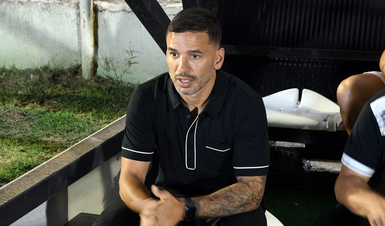 Ariel Broggi y el primer triunfo de Gimnasia y Esgrima en Mendoza. Ariel Broggi y el primer triunfo de Gimnasia y Esgrima en Mendoza.