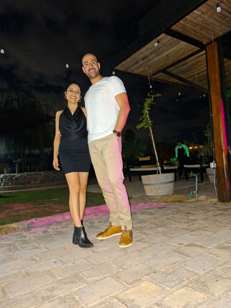 Romina Payán y Matías Castro. Romina Payán y Matías Castro.