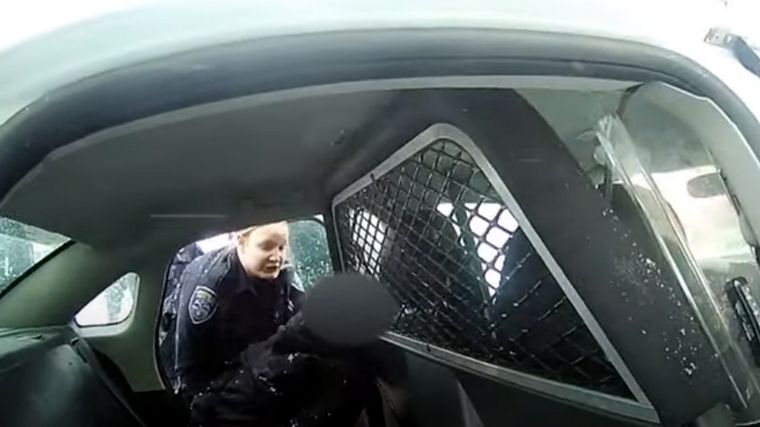 El hombre fue detenido tras la denuncia de la madre Foto: Imagen ilustrativa