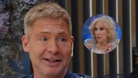 Adrián sorprendió a Mirtha. Adrián sorprendió a Mirtha.