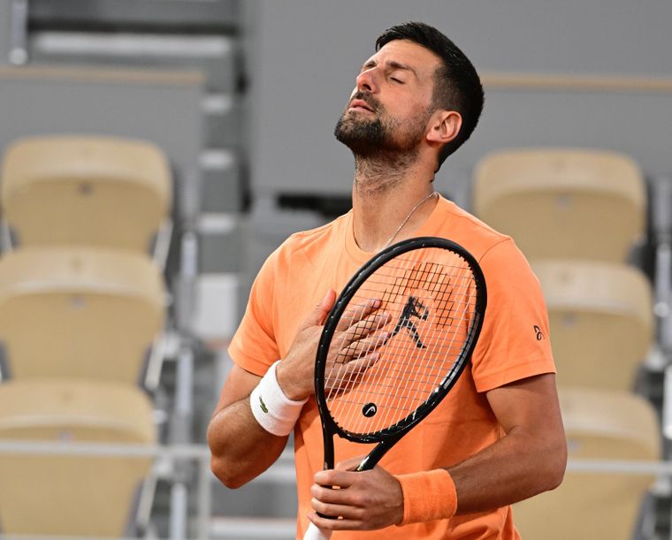 Las estrellas del tenis endurecen su postura.