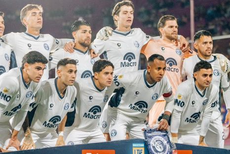 La Lepra cayó ante Lanús en La Fortaleza granate. La Lepra cayó ante Lanús en La Fortaleza granate.