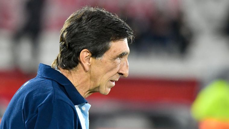 Gustavo Costas. Huracán-Racing. Gustavo Costas. Huracán-Racing.