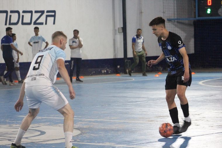 Banco y Jockey B no se sacaon ventaja Foto: Pérez - Prensa Jockey Club