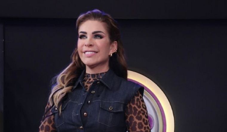 Rating Acércate a Rocío