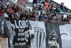 Vuelve el público al Víctor Legrotaglie Foto: ALF PONCE / MDZ