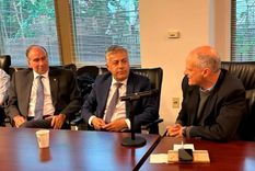 Humberto Schiavoni, Alfredo Cornejo y Alejandro Werner. Foto: Prensa Alfredo Cornejo Humberto Schiavoni, Alfredo Cornejo y Alejandro Werner. Foto: Prensa Alfredo Cornejo