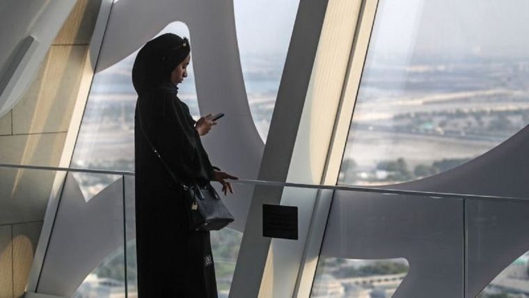 El sector privado no tendrá que seguir esta nueva regla del gobierno. Foto: Getty Images