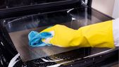 Con este truco de limpieza el horno quedará impecable. Foto: Shutterstock