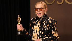 Amy Madigan posa con su premio Oscar.&nbsp;