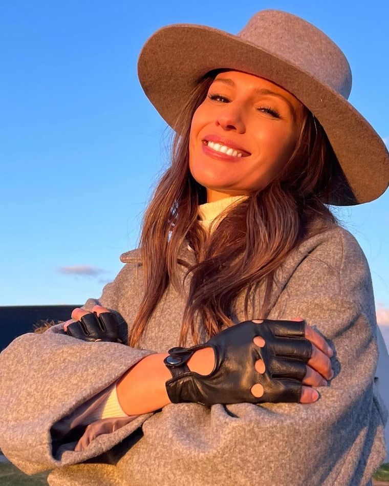 Pampita nos trae el anticipo de los jeans que usaremos en primavera Foto: Instagram