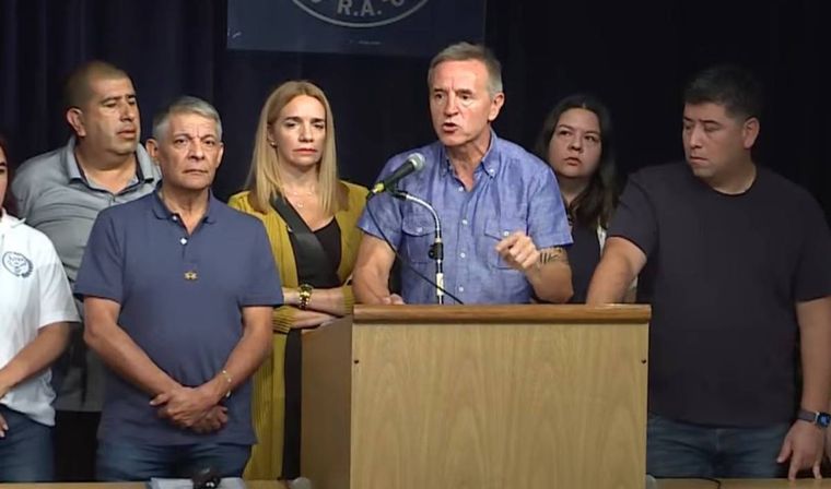 Los dirigentes de la CGT en la conferencia de prensa. Foto: Captura C5N