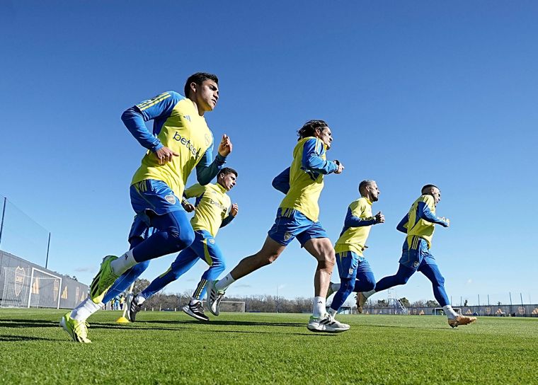 Langoni entrenando en la pretemporada. Foto: @BocaJrsOficial