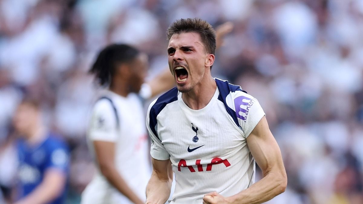 El Tottenham del Cuti Romero se salvó del descenso en la Premier y condenó al West Ham de Taty Castellanos