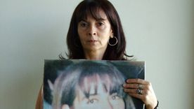 Susana Trimarco con la foto de su hija, Marita Verón. Foto: Telam