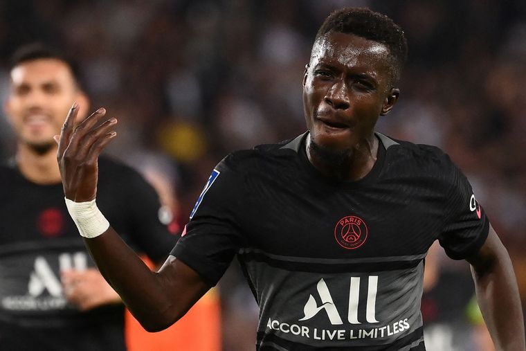 Gueye abrió la cuenta en París Foto: DPA