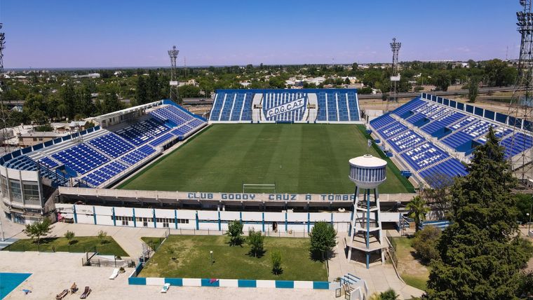 El Gambarte avanza, pero el hincha está disconforme Foto: X @ClubGodoyCruz