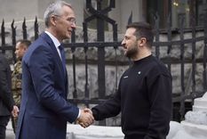 Stoltenberg y Zelenski Stoltenberg y Zelenski, idas y venidas. Foto: Efe.