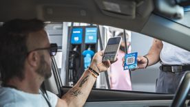 YPF acordó con Santander integración financiera