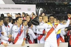 la triste historia del campeon con river que piensa en jugar gratis porque no consigue club