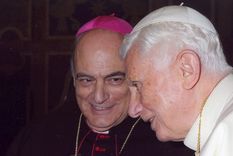 el diablo esta en todas partes y tambien dentro del vaticano