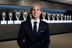 Un lujo: el primer gasto de Franco Mastantuono como futbolista de Real Madrid fue de 120 mil euros. Un lujo: el primer gasto de Franco Mastantuono como futbolista de Real Madrid fue de 120 mil euros.