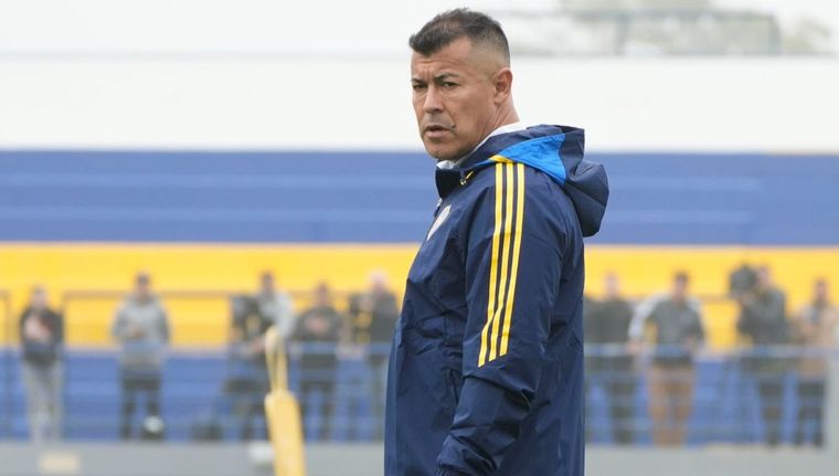 Almirón tomó una fuerte decisión. Foto: @BocaJrsOficial