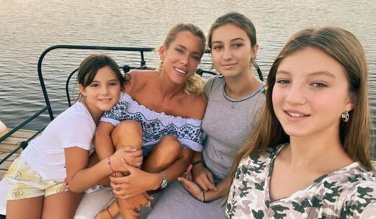 Las hijas de Nicole Neumann arman planes por separado.