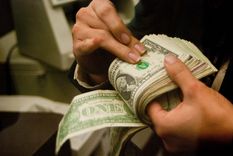 dolar libre en alza: volvio a trepar a los $10