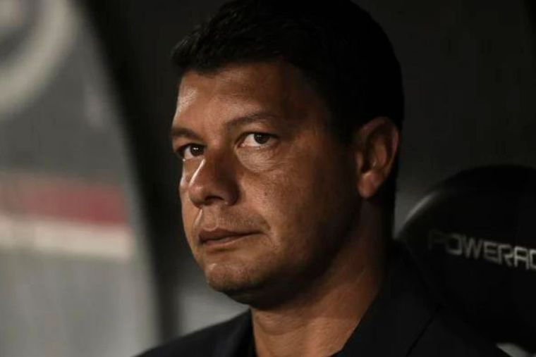 Luego de los casos Benedetto y Rojo, Battaglia apartó a otro futbolista de Boca de cara al encuentro con Ferro.