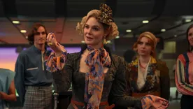 Elle Fanning como Effie Trinket en Los Juegos del Hambre: Amanecer en la Cosecha.