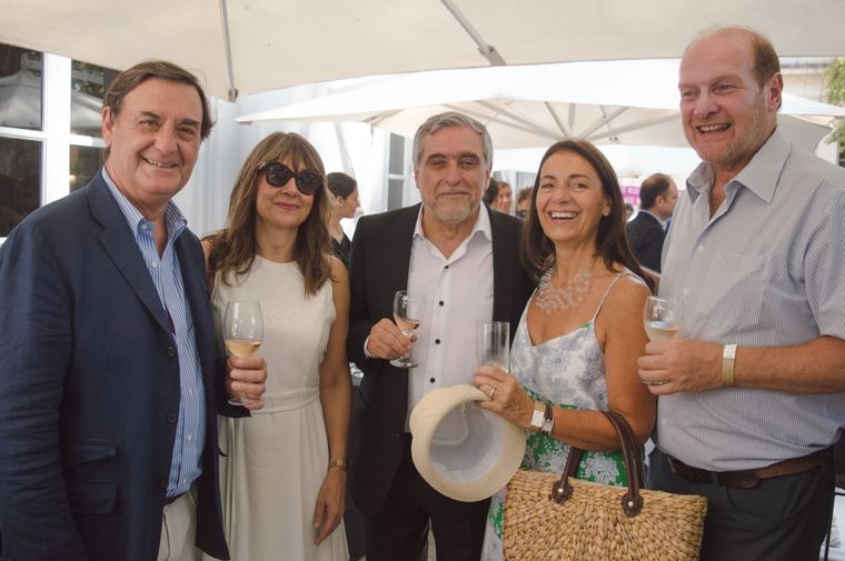 Eduardo Pulenta, Silvia Jardel, Pepe Zuccardi, Verónica Cangemi y Gustavo Grobocopatel. Foto: Flai Fotografía /Ailen Scatragli