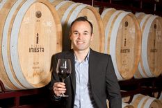 andres iniesta y su bodega: asi son los vinos del astro del futbol espanol