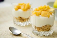 postre saludable: prueba un exquisito mousse de yogur con manzana ¡sin azucar!